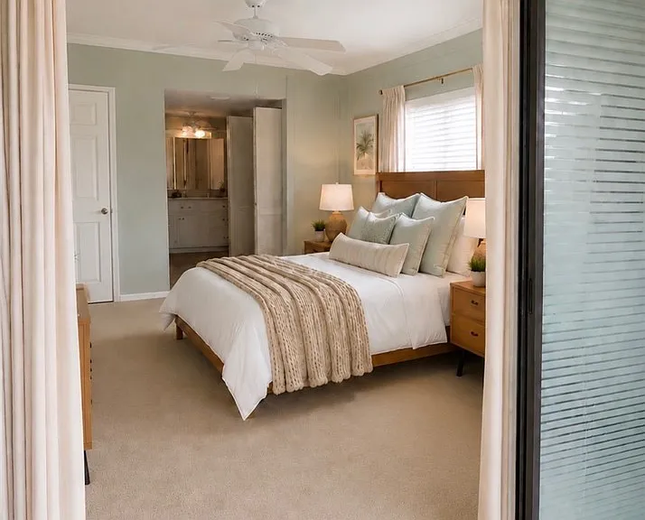5765 Trailwinds Dr #111 — Photo 10