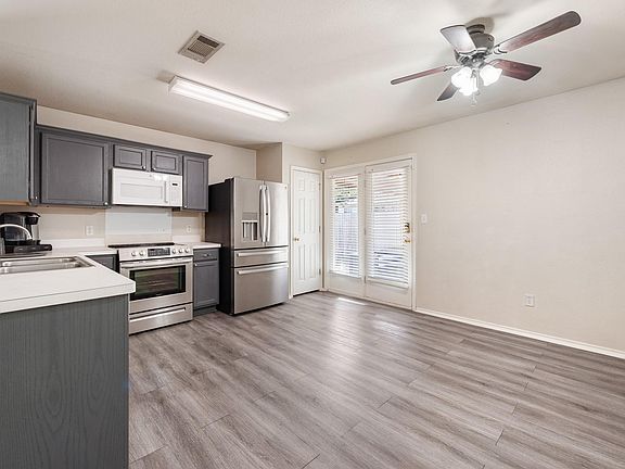 3rd image of 4608 Northwood Dr