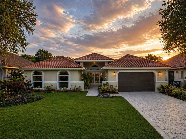 9677 N Springs Way, Coral Springs, FL 33076
