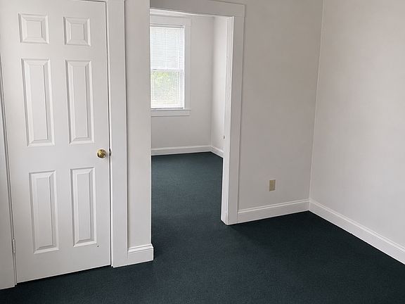 4th image of 165 Brunswick St #2