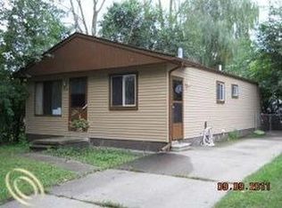 22781 Albion Ave, Farmington Hills, MI