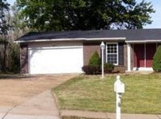 4715 Parkton Pl, Florissant, MO