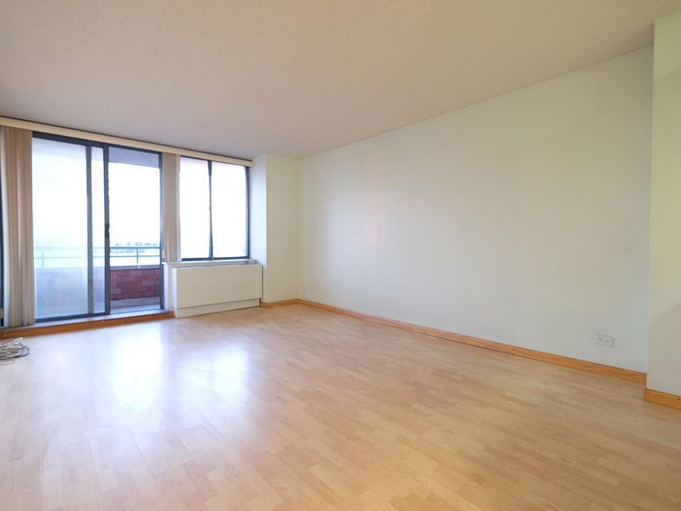 1st image of 62-54 97th Pl #9E