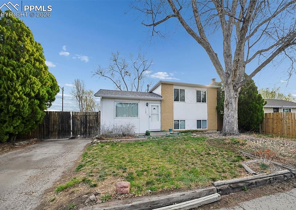 1st image of 1135 Mount Werner Cir