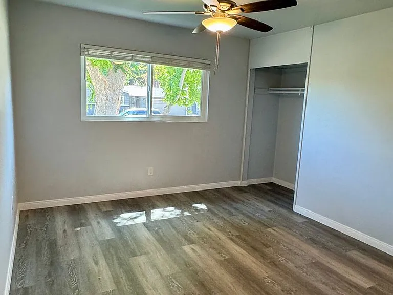 5041 Tierra Baja Way — Photo 18