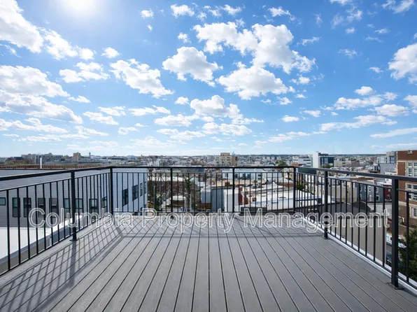 3552 Warder St NW, Washington, DC 20010