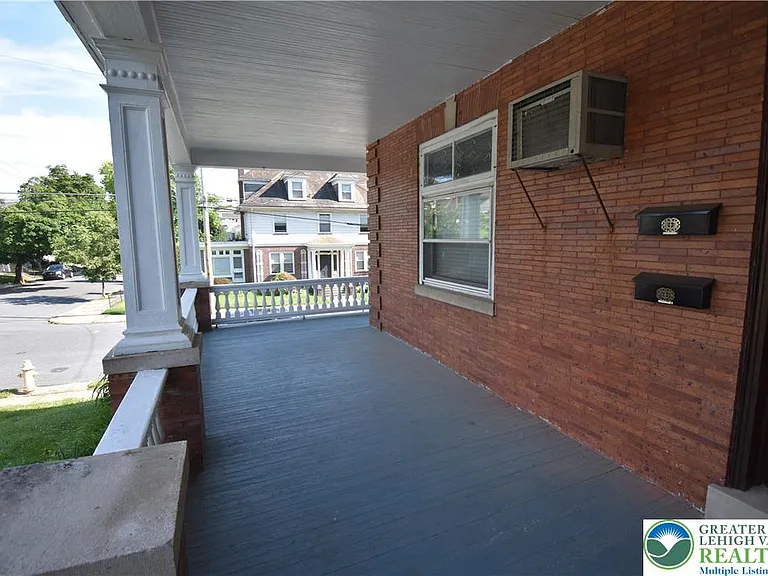 700 Hamilton St #1 — Photo 11
