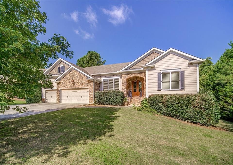1st image of 2195 Bryant Pointe Dr