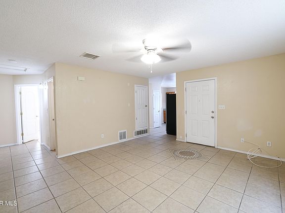3rd image of 2252 Tierra Alegre Way