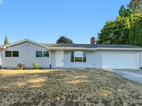 3029 NE Azalea St, Hillsboro, OR 97124