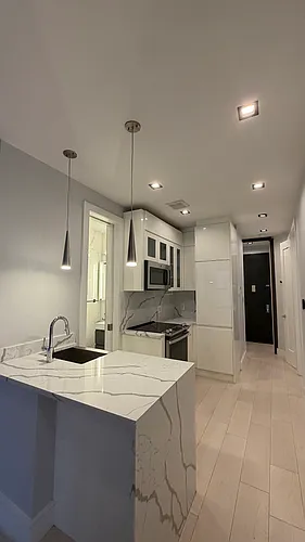 200 Stanton St #3 Photo 1