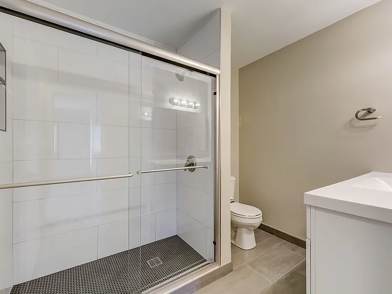 6230 W Main St — Photo 15