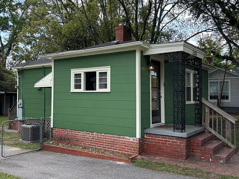2503 Richard Ave — Photo 3