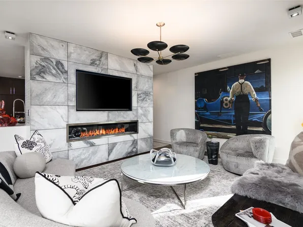 866 Cherokee Rd, Charlotte, NC 28207