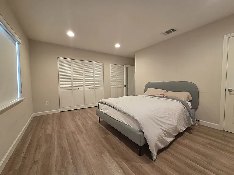 1770 N Santa Anita Ave — Photo 21