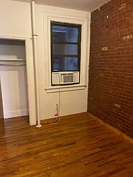 Rented by K & O Realty Associates Inc.