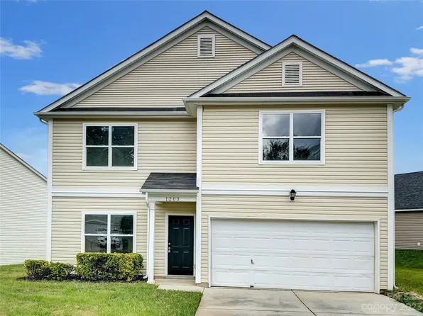 1203 Ballina Way, Charlotte, NC 28214