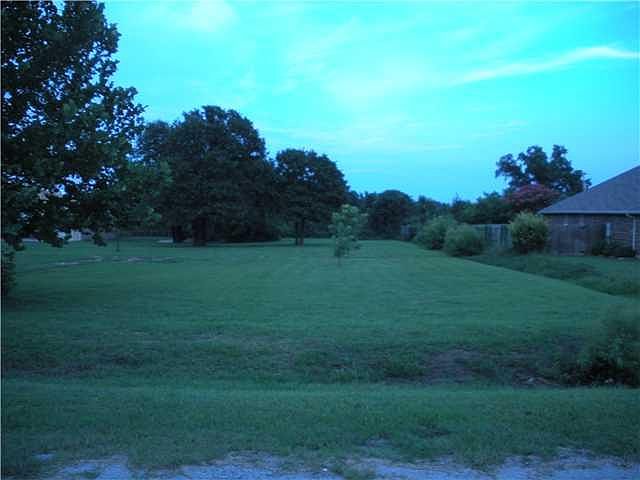 2nd image of Maxine Dr Lot 9