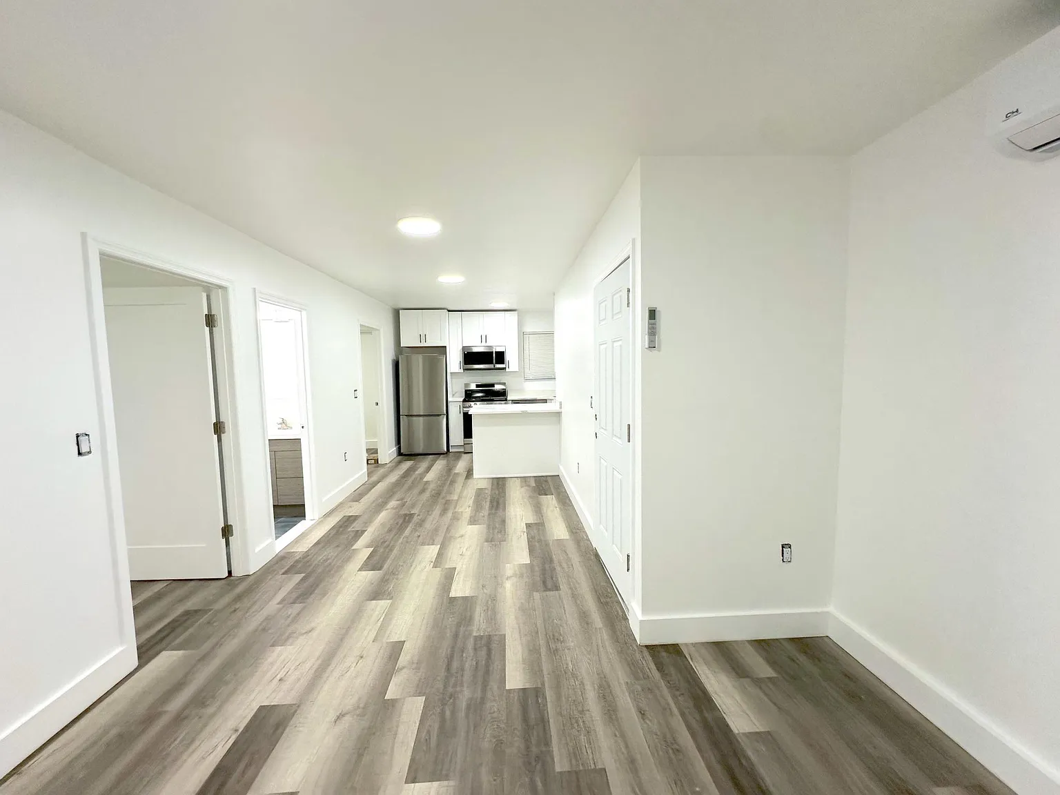 280 Forrest St — Photo 2