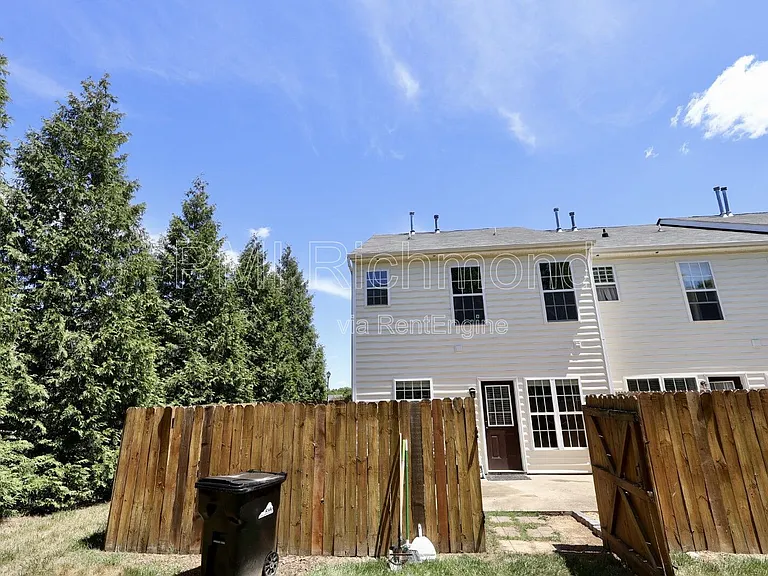 801 Sweet Tessa Dr — Photo 32