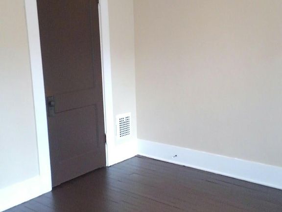 3rd image of 203 N Bentley Ave