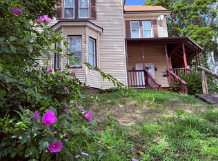 738 Chartiers Ave, Mc Kees Rocks, PA 15136