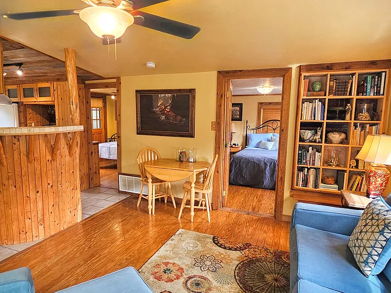 905 Tanglewood Ln — Photo 14
