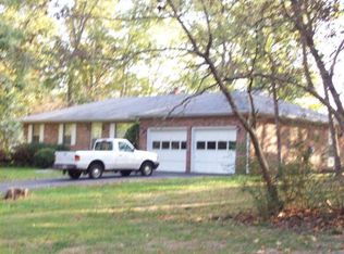 180 Wildwood Dr, Chatsworth, GA