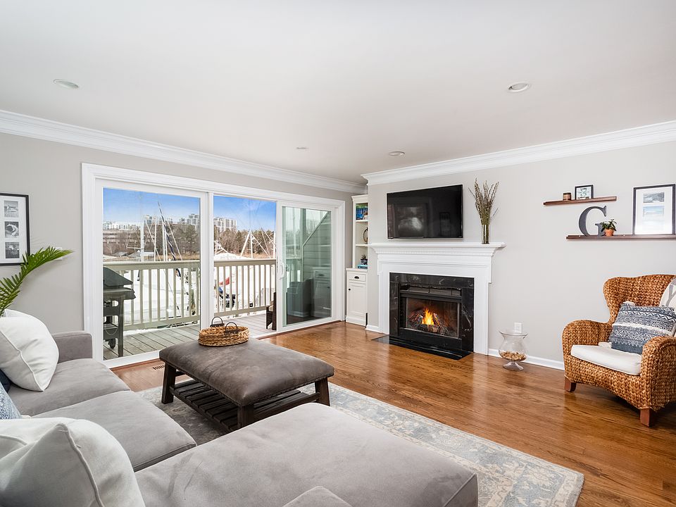 123 Harbor Drive