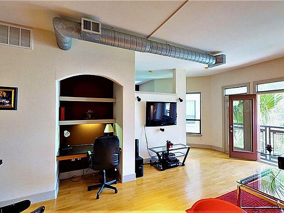 5th image of 1901 Post Oak Blvd APT 3504