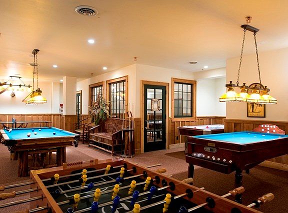 3rd image of 7 Whiteface Inn Ln #115117