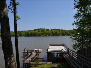 1094 Hunt Rd, Lexington, NC 27292