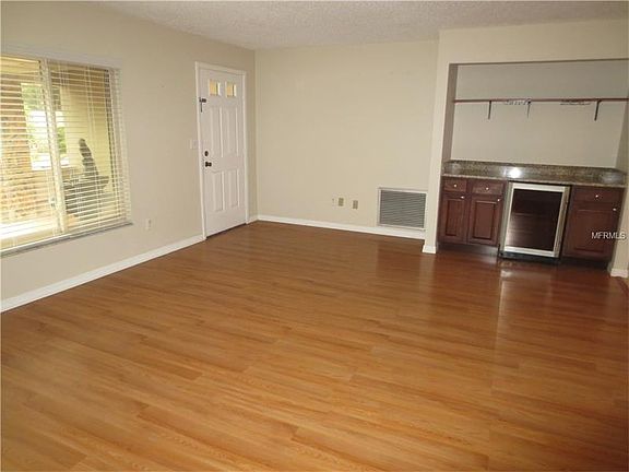5th image of 3549 Dove Hollow Ct