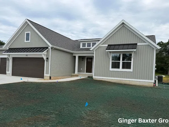 175 Summit Pointe Dr #9, Rockford, MI 49341