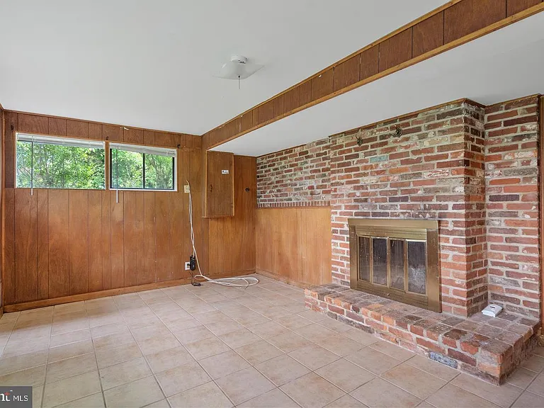 6318 Willowood Ln — Photo 33