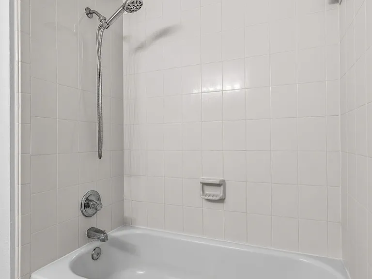 15710 Pinto Pl — Photo 3