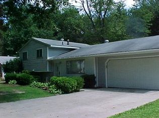 5125 Lear Nagle Rd, North Ridgeville, OH 44039