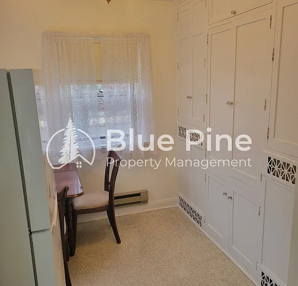 302 12th St #2 — Photo 4