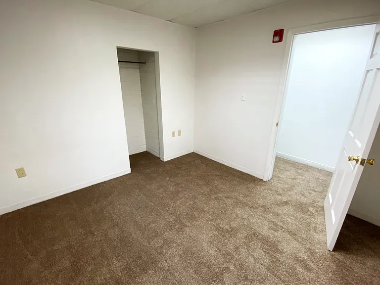 72 N Court St #72.5 — Photo 12