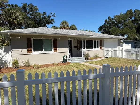 923 Ivanhoe Way S, Saint Petersburg, FL 33705