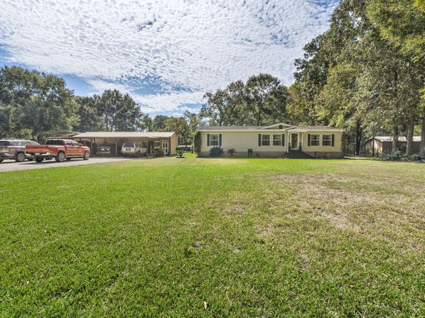 68 Magnolia Blvd