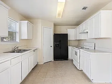 211 Prentice Dr — Photo 12