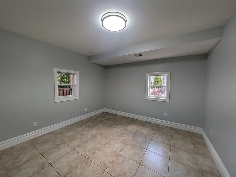 319 Sussex St #1 — Photo 10