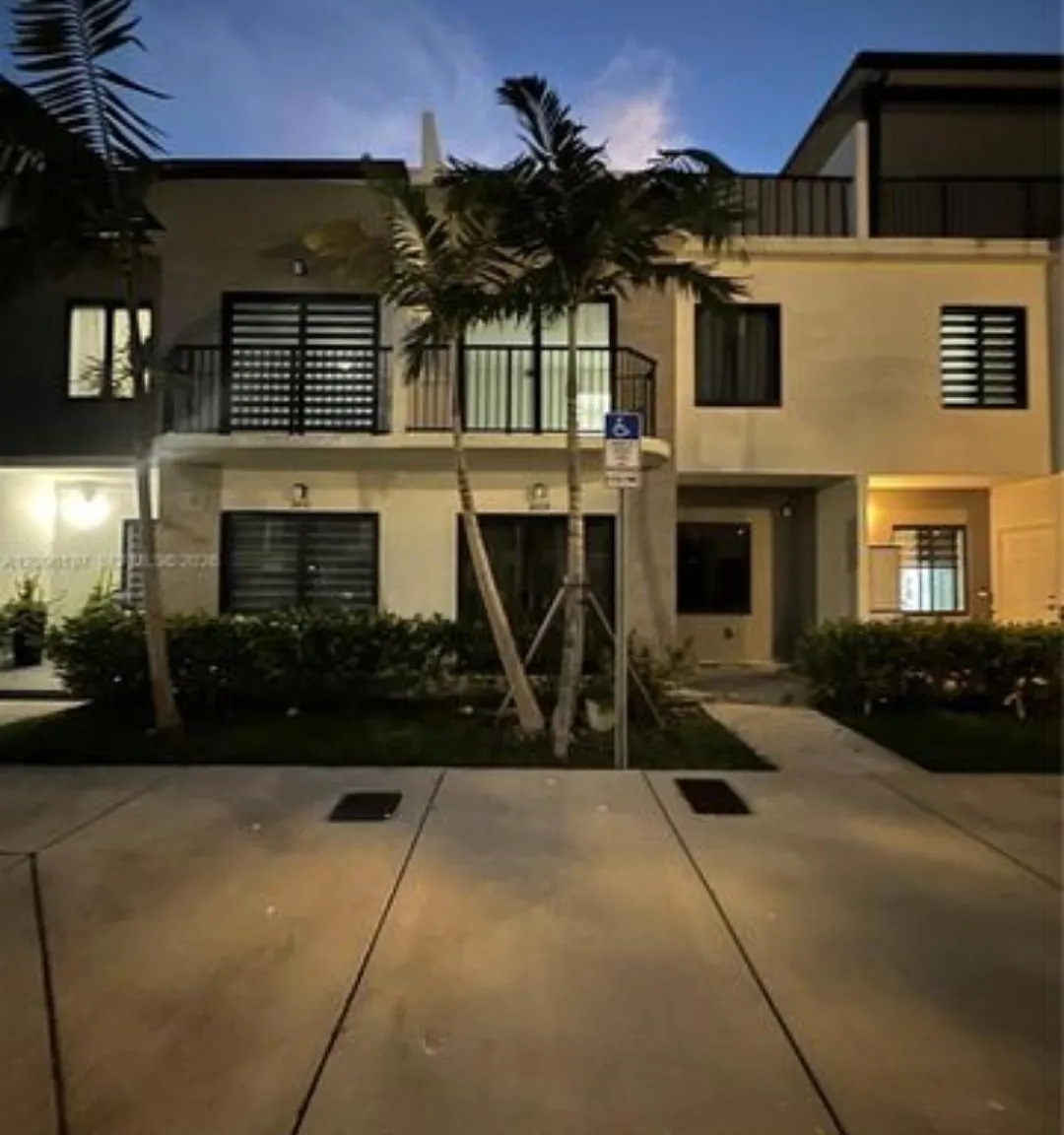 26124 SW 145th Ct — Photo 2