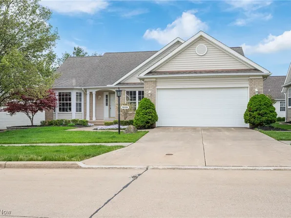 18456 Winding Oak Dr, Cleveland, OH 44130