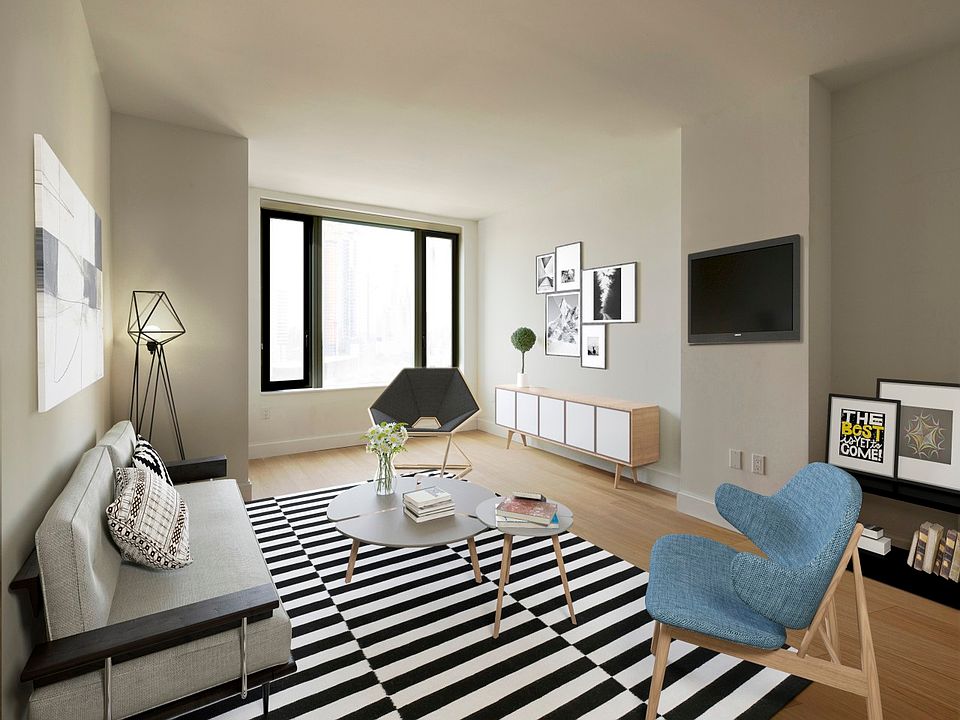 1st image of 10 City Pt APT 33F