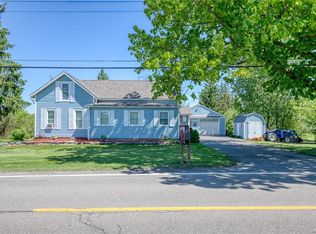 1694 Blakeley Rd, East Aurora, NY 14052