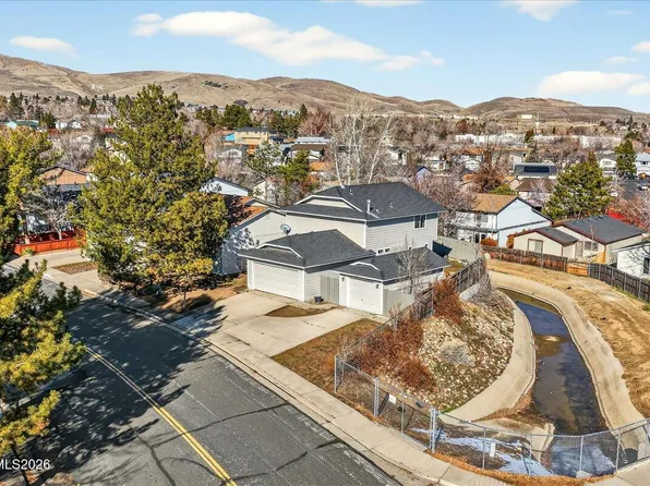 2601 Powder Dr, Reno, NV 89503