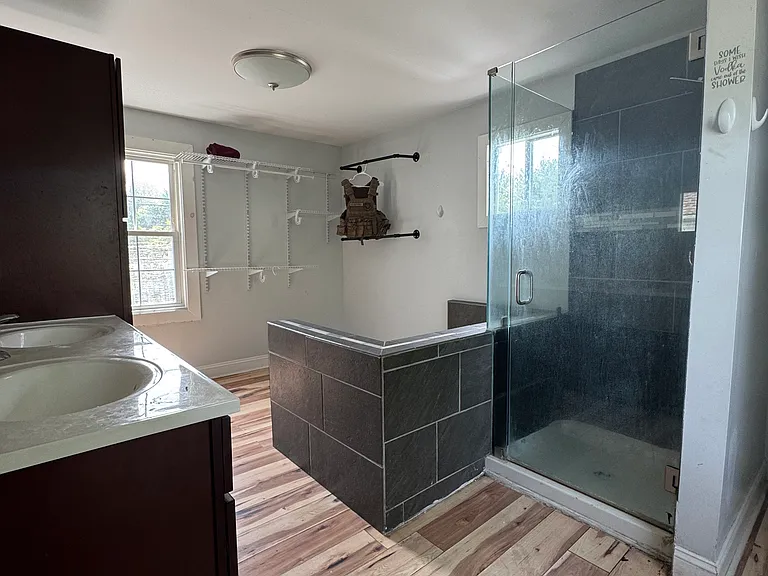 101 W Camden Wyoming Ave — Photo 6