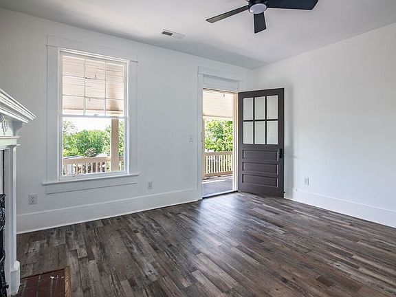 4th image of 1003 28th Pl S APT B